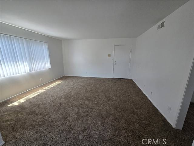 Glendale, CA 91202,618 W Dryden Street #208