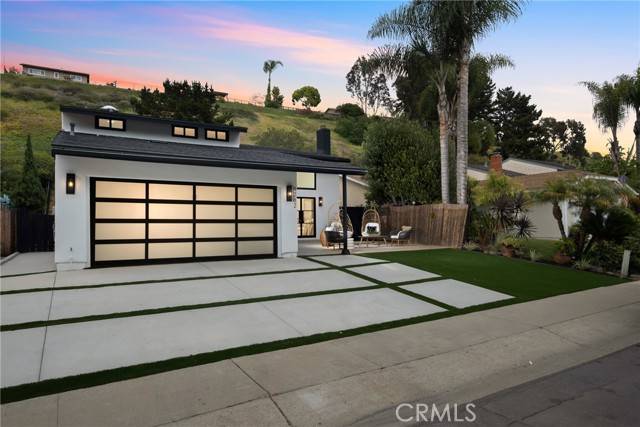 San Diego, CA 92122,4282 Robbins Street