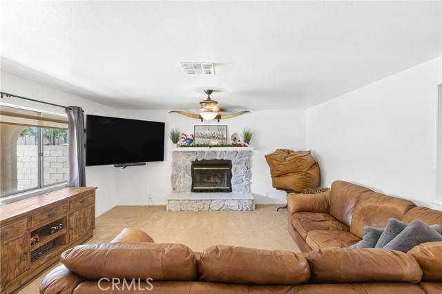 Hemet, CA 92544,40460 Sharose Drive