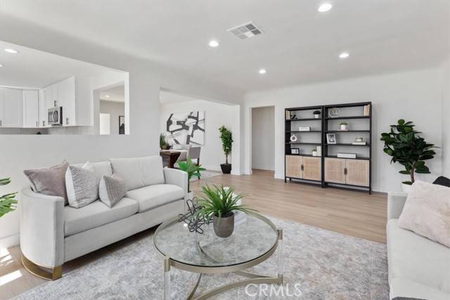 Long Beach, CA 90805,147 E 67th Way