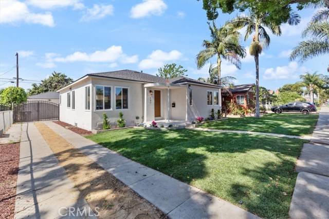 Long Beach, CA 90805,147 E 67th Way