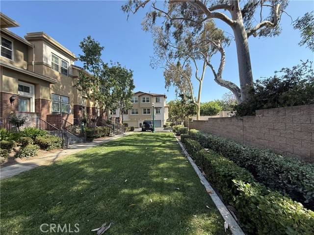 Claremont, CA 91711,194 Principia Court