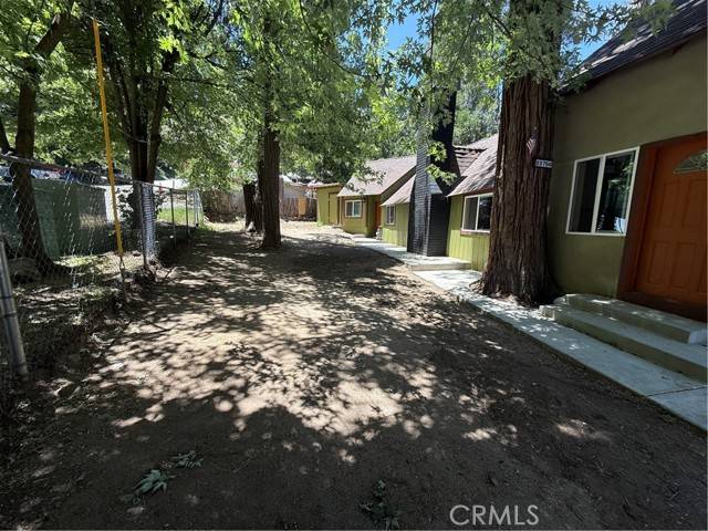 Crestline, CA 92325,23750 Shady Ln