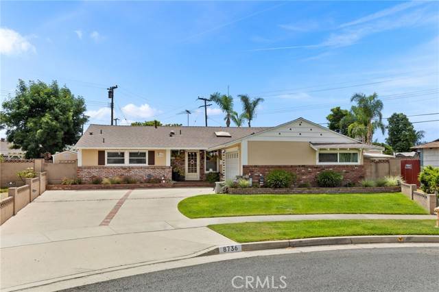 Buena Park, CA 90620,8736 Roosevelt Circle