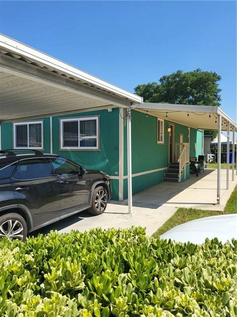Bloomington, CA 92316,10701 Cedar #46
