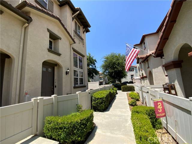 Murrieta, CA 92563,33640 Willow Haven Lane #101