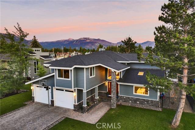 South Lake Tahoe, CA 96150,276 Beach Drive