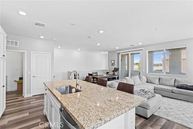 Eastvale, CA 92880,7020 Turin Place
