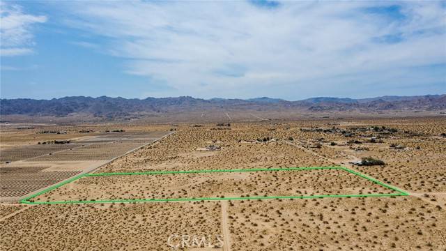 Joshua Tree, CA 92252,4600 Sunview