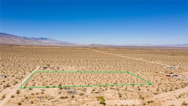 Johnson Valley, CA 92285,5500 Manzanita