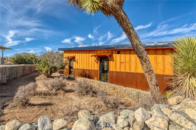 Yucca Valley, CA 92284,5074 Redding Avenue