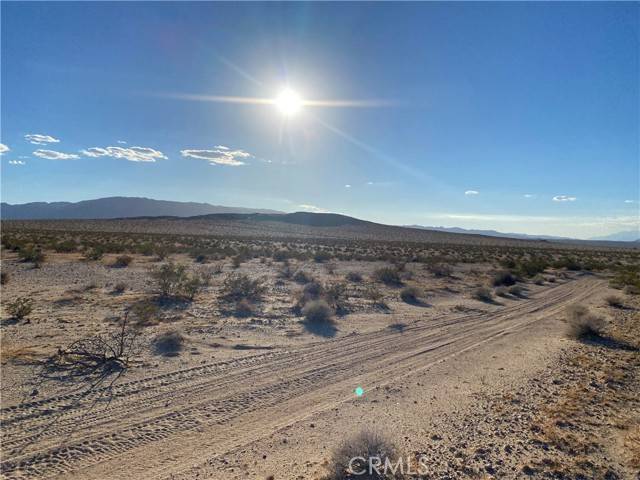 29 Palms, CA 92277,4321 Amboy