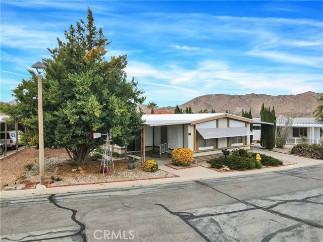 Yucca Valley, CA 92284,7501 Palm #141