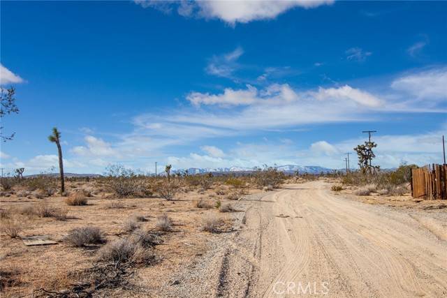 Yucca Valley, CA 92284,4 El Rancho