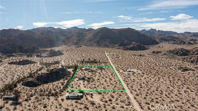 Joshua Tree, CA 92252,7071 Copper Mesa Road