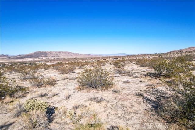 Joshua Tree, CA 92252,7063 Mount Lassen