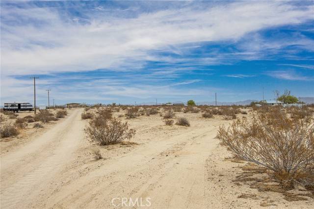 Joshua Tree, CA 92252,64700 Sunshine