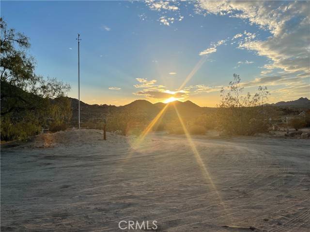 Joshua Tree, CA 92252,62787 Quail Springs Road