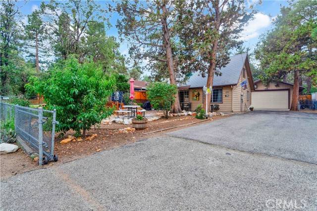 Sugar Loaf, CA 92386,370 Holmes Lane