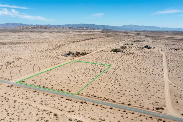 29 Palms, CA 92277,4300 Bagdad