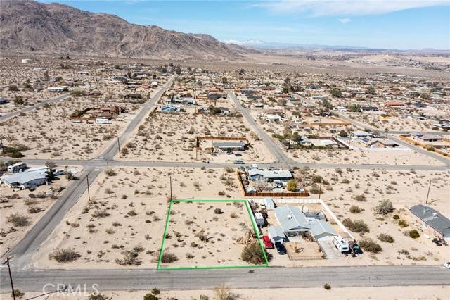 29 Palms, CA 92277,7600 Bedouin