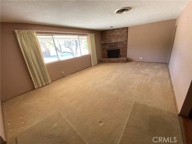 29 Palms, CA 92277,74072 Samarkand Drive