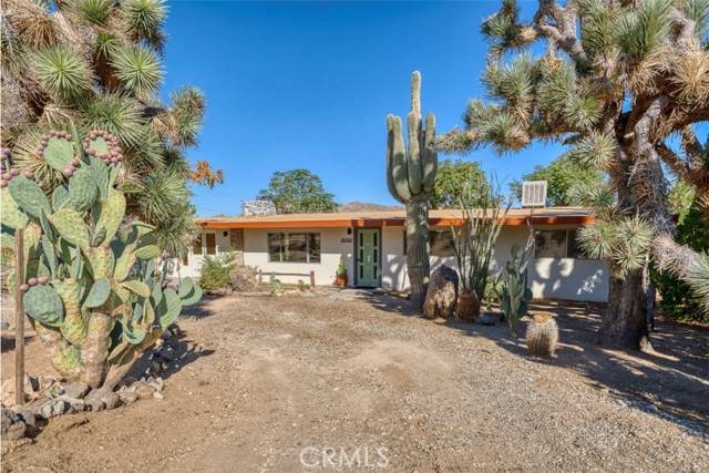 Yucca Valley, CA 92284,56580 Taos Trail