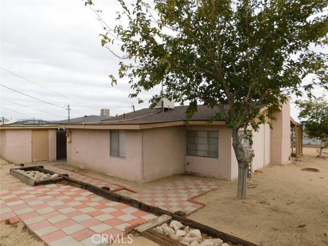 29 Palms, CA 92277,6664 Pine Avenue