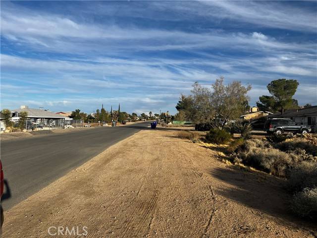 Yucca Valley, CA 92284,0 Delano