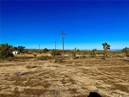 Yucca Valley, CA 92284,57031 Buena Vista