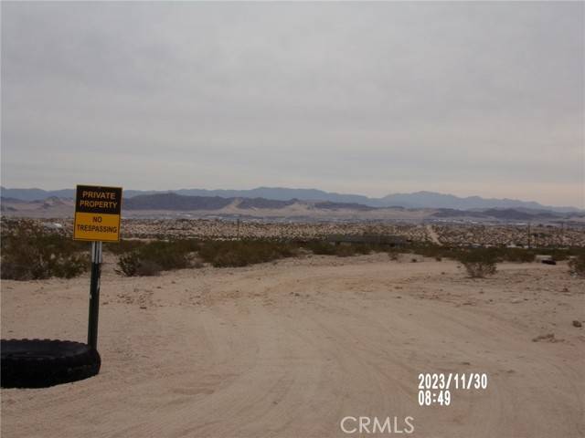 29 Palms, CA 92277,1078 Flohero Lane