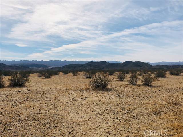 Joshua Tree, CA 92252,0 Fascination