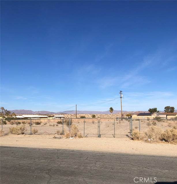 29 Palms, CA 92277,14 Flying H