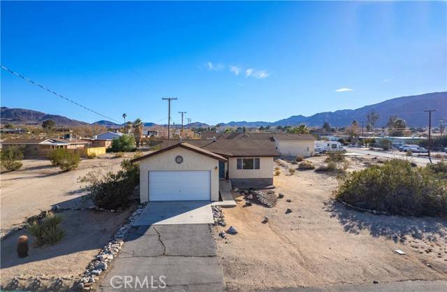 29 Palms, CA 92277,75015 Baseline Road