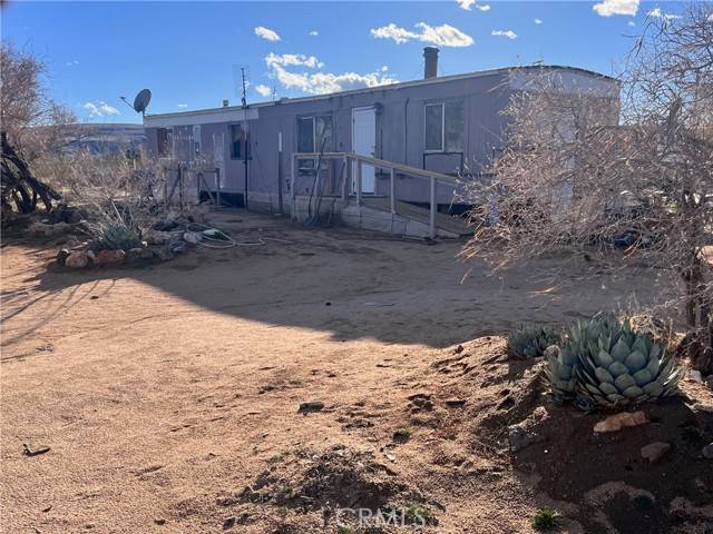 Yucca Valley, CA 92284,735 Wamego Trail