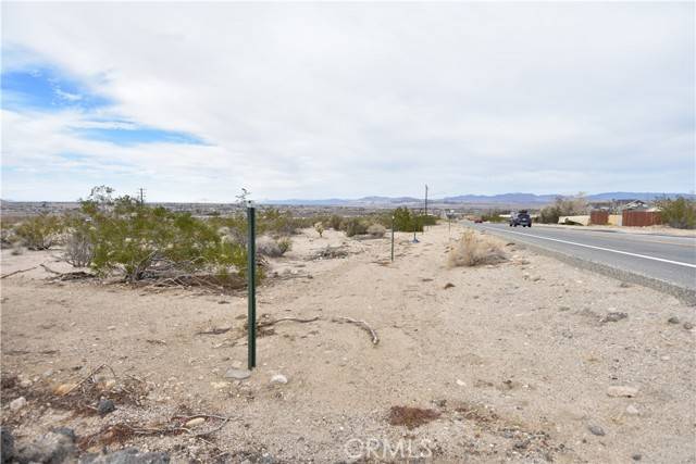 29 Palms, CA 92277,7481 Utah