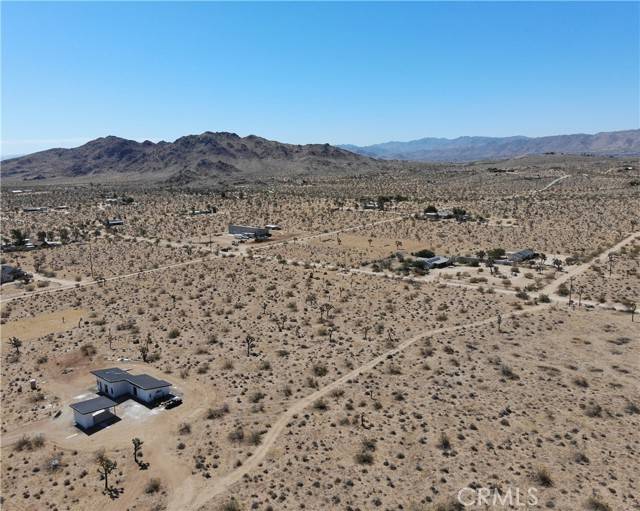 Yucca Valley, CA 92284,59650 Campanula