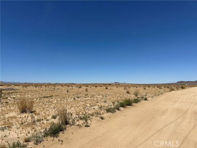 Joshua Tree, CA 92252,5250 Cascade