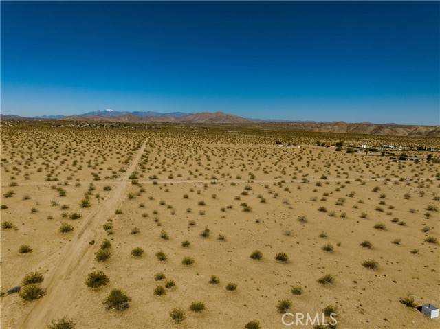 Joshua Tree, CA 92252,5080 Sun Beam