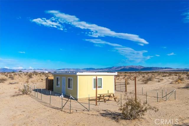 29 Palms, CA 92277,84550 Eddie Albert Road