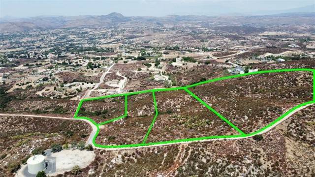 Temecula, CA 92592,38700 Esplendida