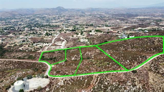 Temecula, CA 92592,38900 Esplendida