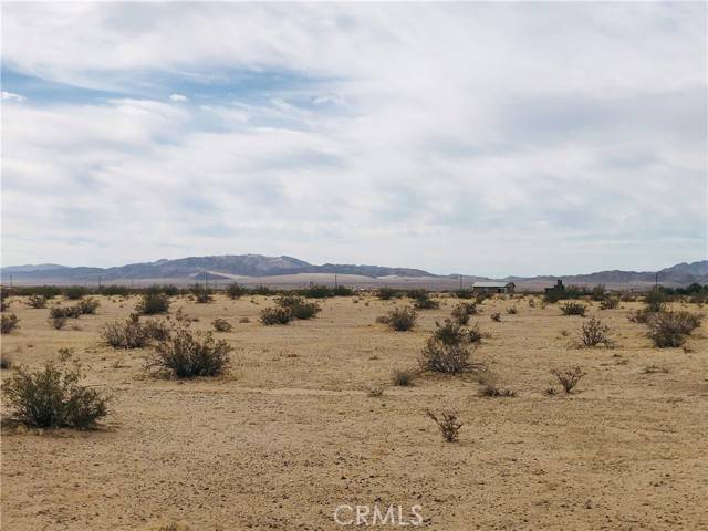 29 Palms, CA 92277,5 Diamond Bar