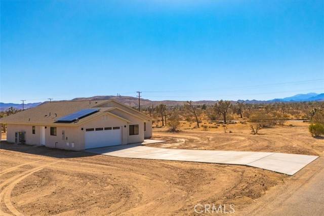 Yucca Valley, CA 92284,59323 Sunflower Drive