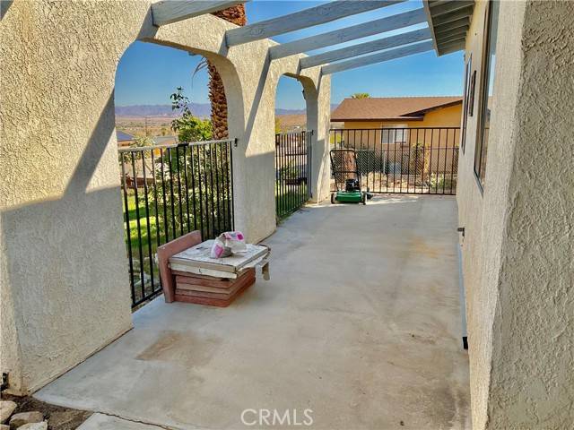 29 Palms, CA 92277,73819 Homestead Drive