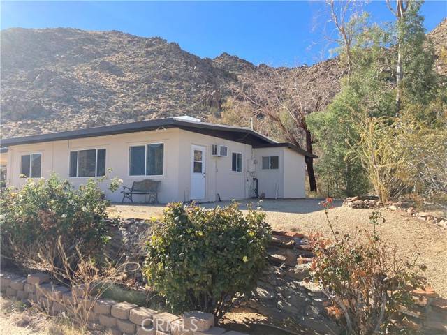 29 Palms, CA 92277,70447 Serrano Drive