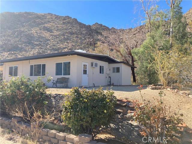 29 Palms, CA 92277,70447 Serrano Drive