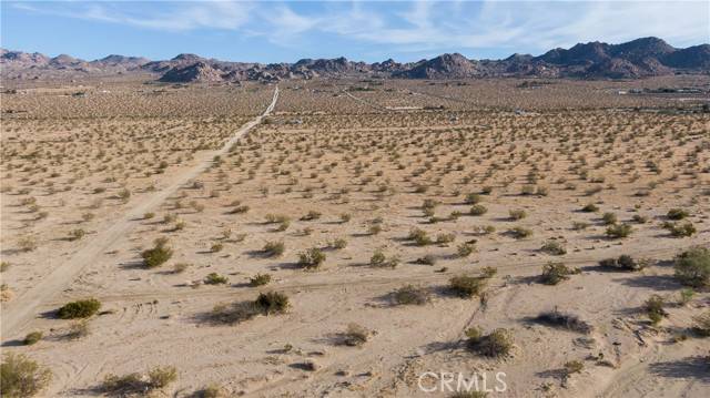 Joshua Tree, CA 92252,6312 Sunever