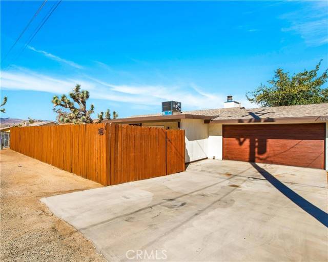 Yucca Valley, CA 92284,58807 Yucca Trail