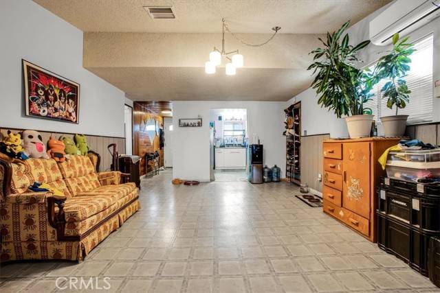 29 Palms, CA 92277,72742 Granite Avenue